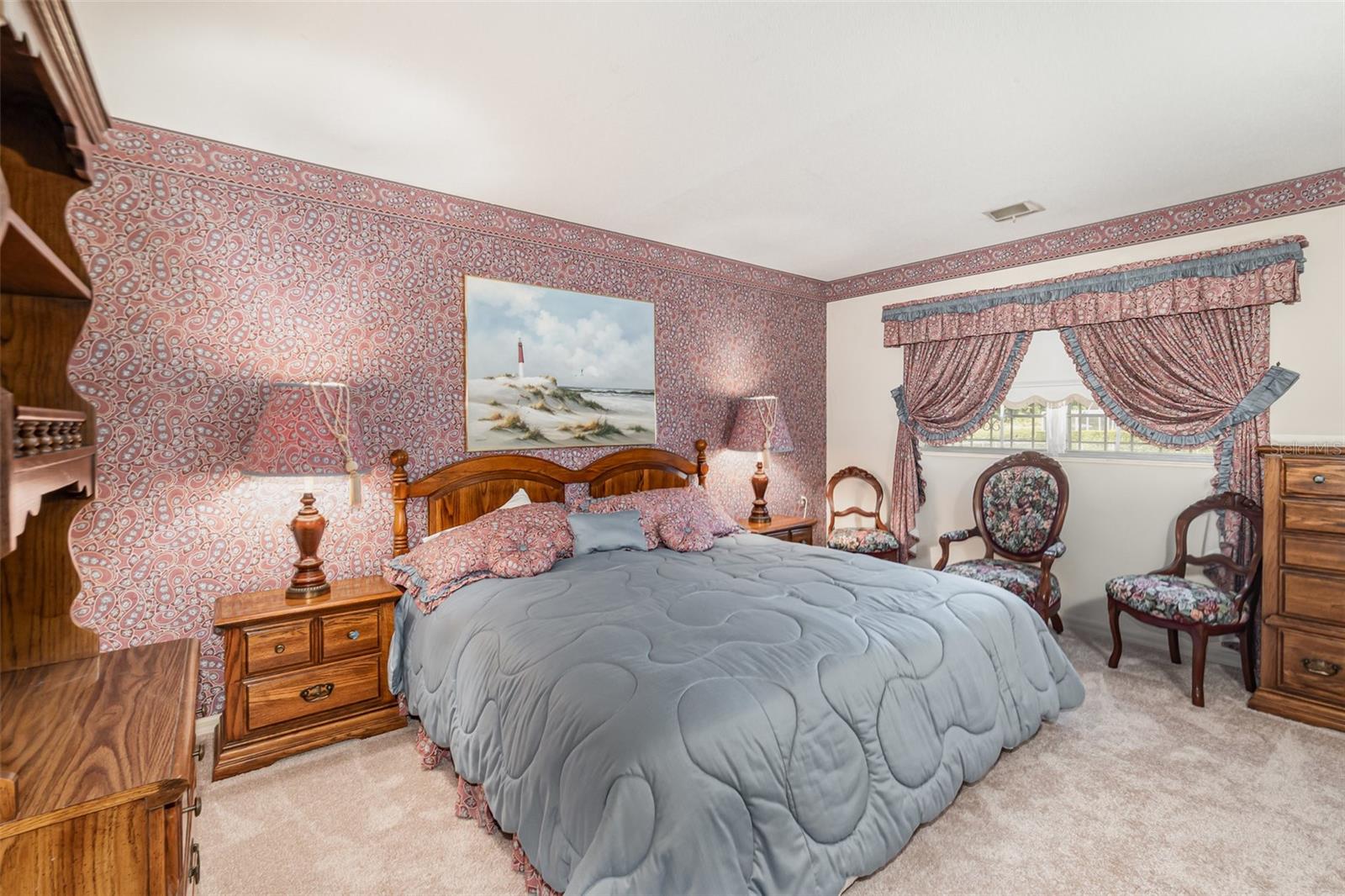 Image 30 of 42 For 300 Idyllwilde Drive