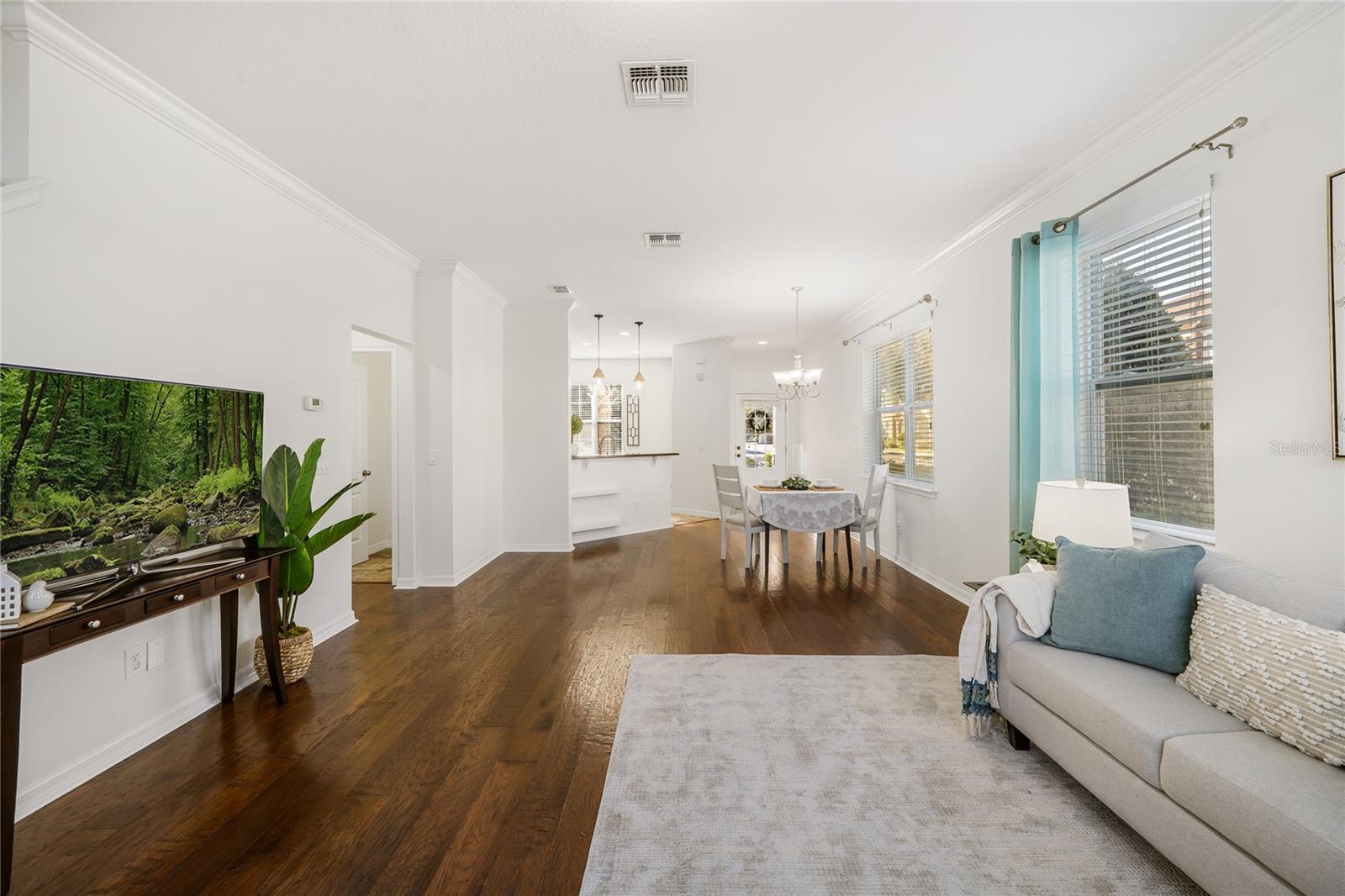 Image 11 of 41 For 955 Belles Ferry Loop