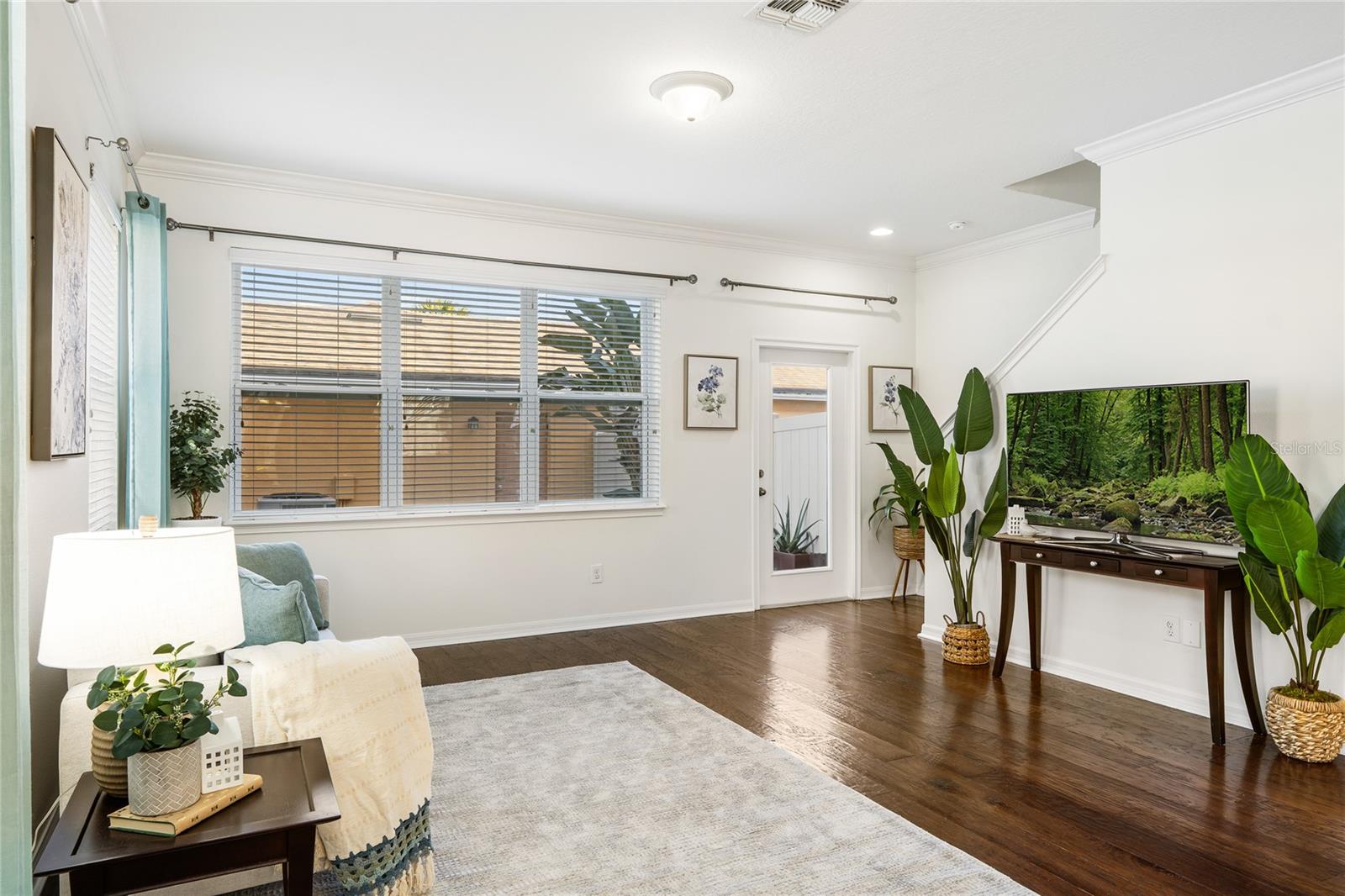 Image 13 of 41 For 955 Belles Ferry Loop