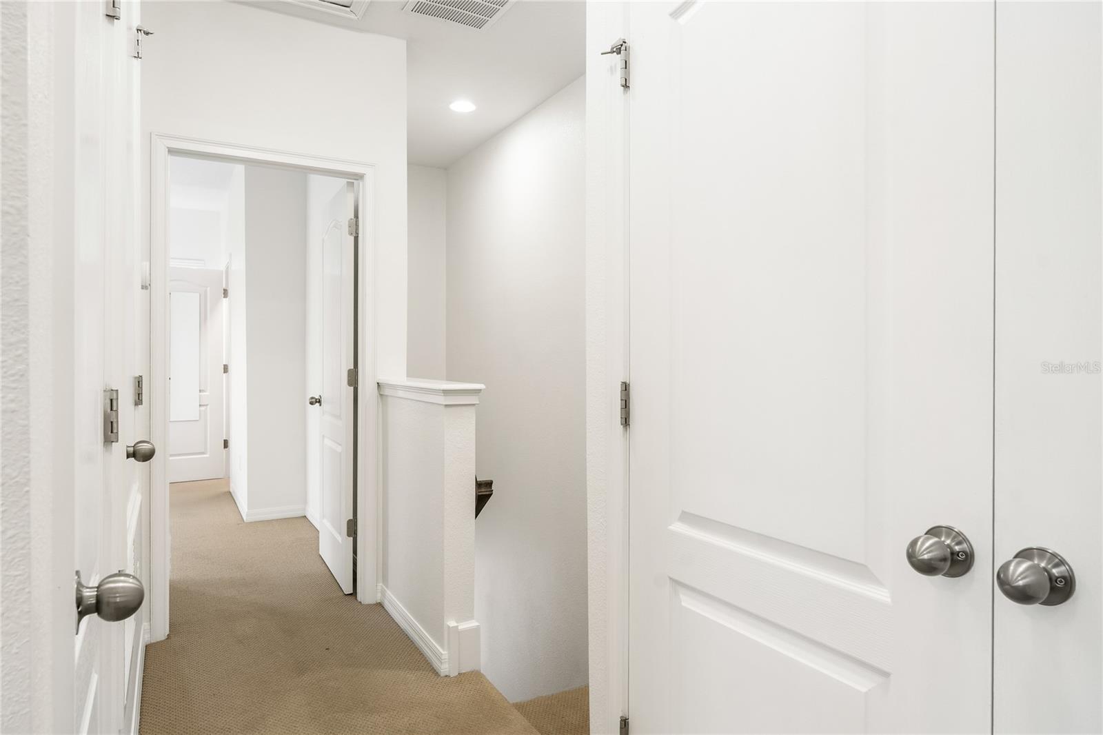 Image 23 of 41 For 955 Belles Ferry Loop