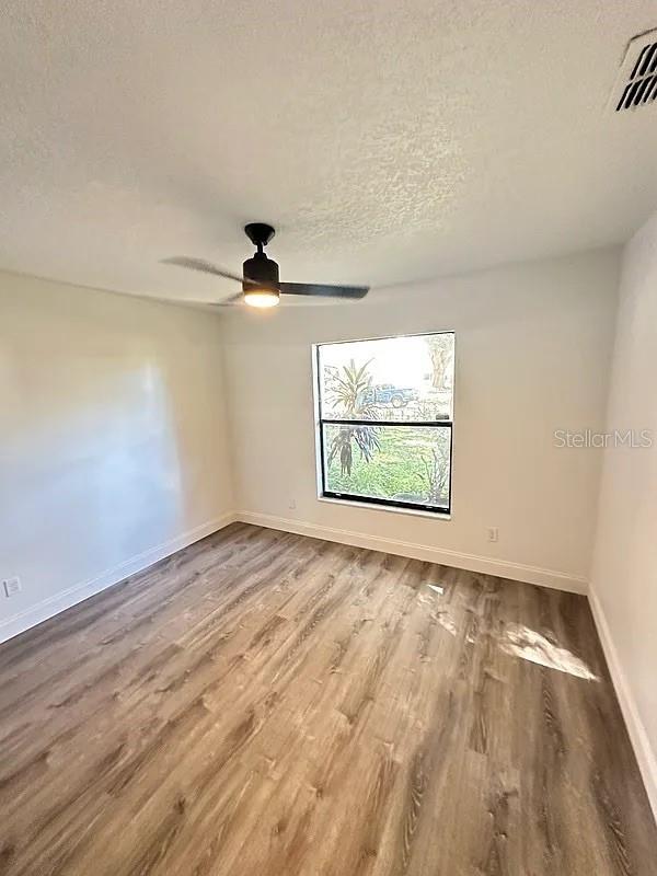 Image 7 of 22 For 9439 Lake Lotta Circle