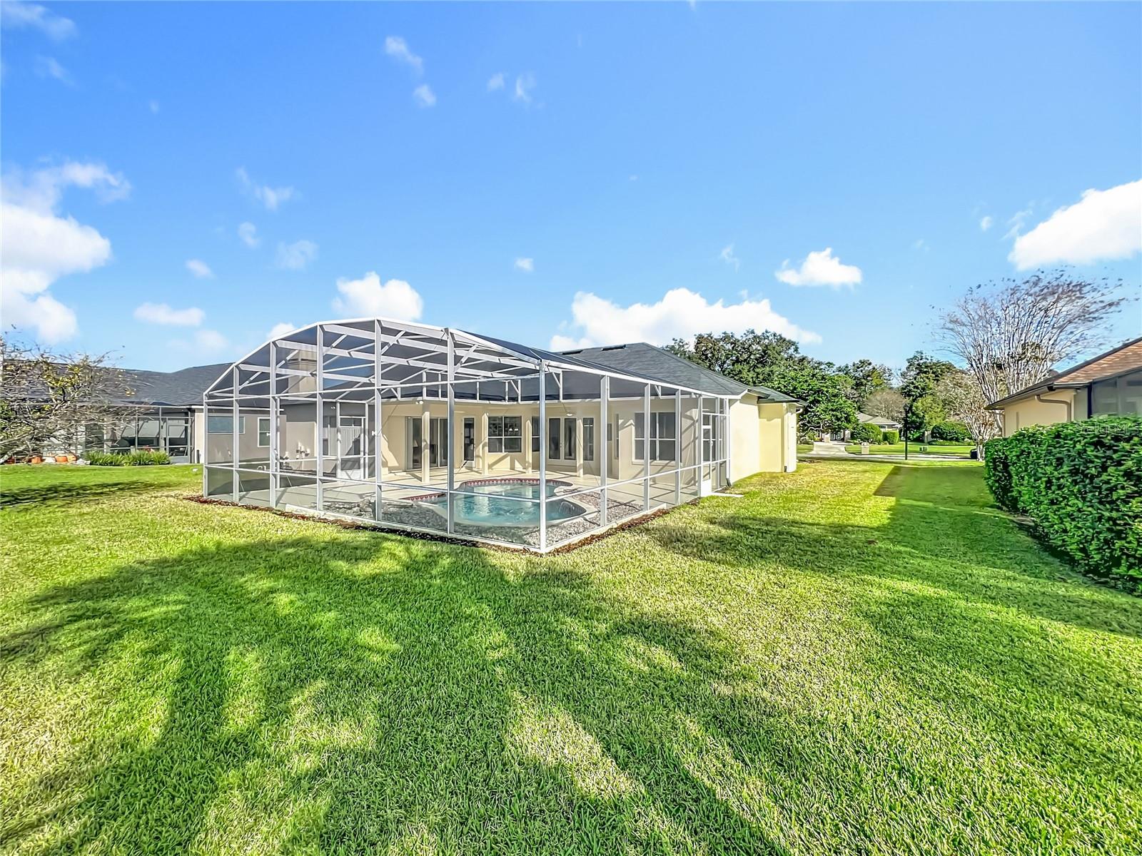 Image 42 of 60 For 1821 Carillon Park Drive