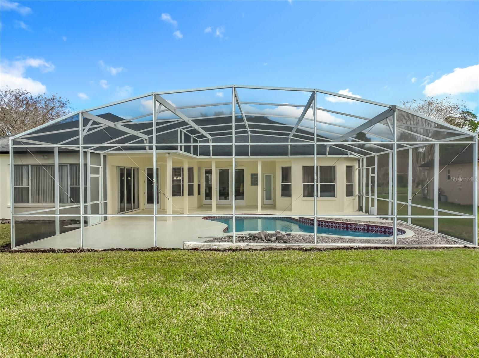 Image 43 of 60 For 1821 Carillon Park Drive