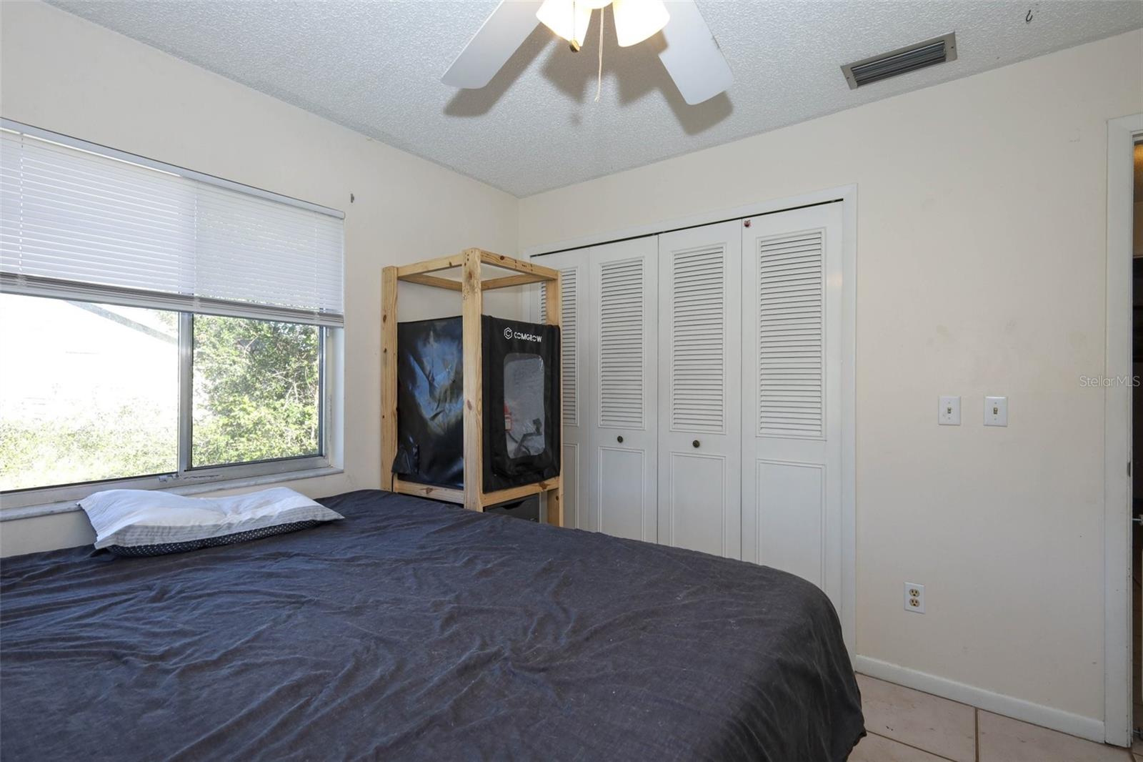 Image 22 of 33 For 1220 Dandelion Drive