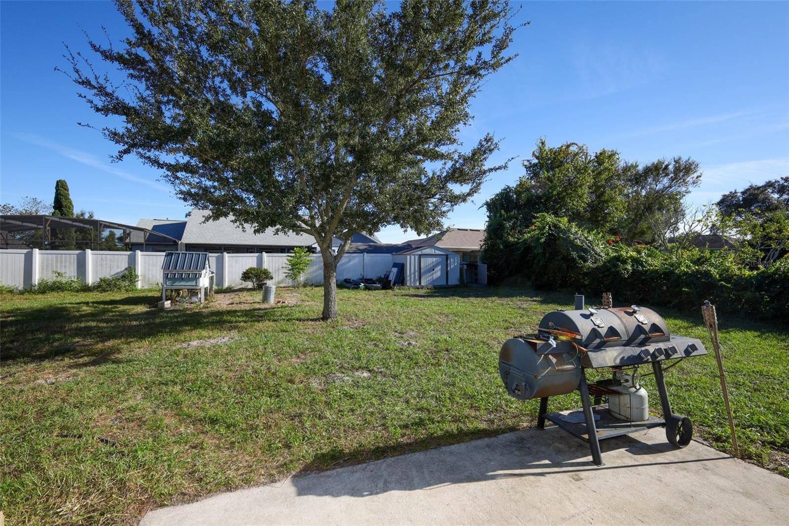 Image 30 of 33 For 1220 Dandelion Drive