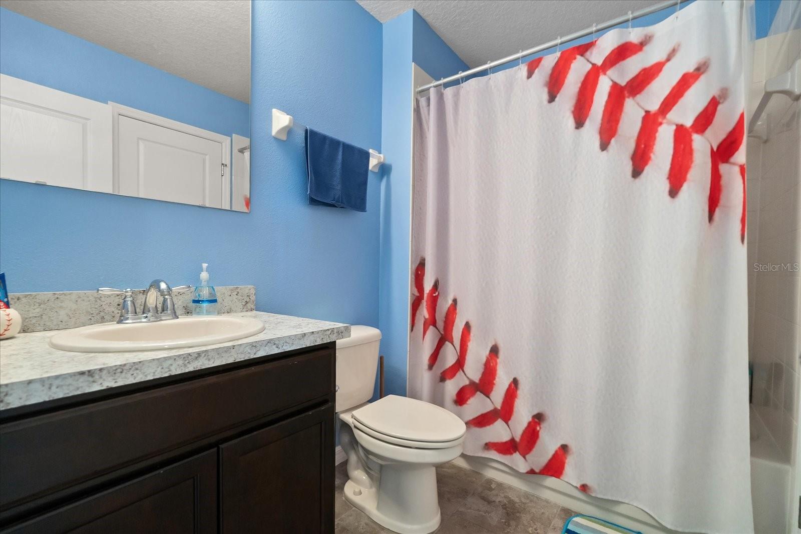 Image 24 of 38 For 919 La Terraza Lane