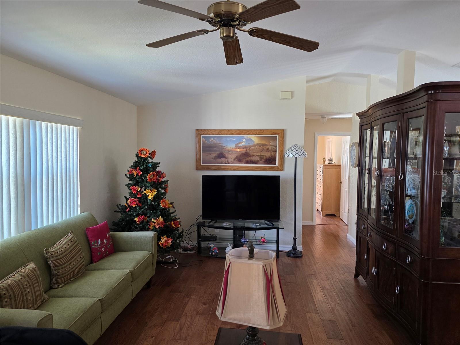 Image 5 of 30 For 6058 98th Loop