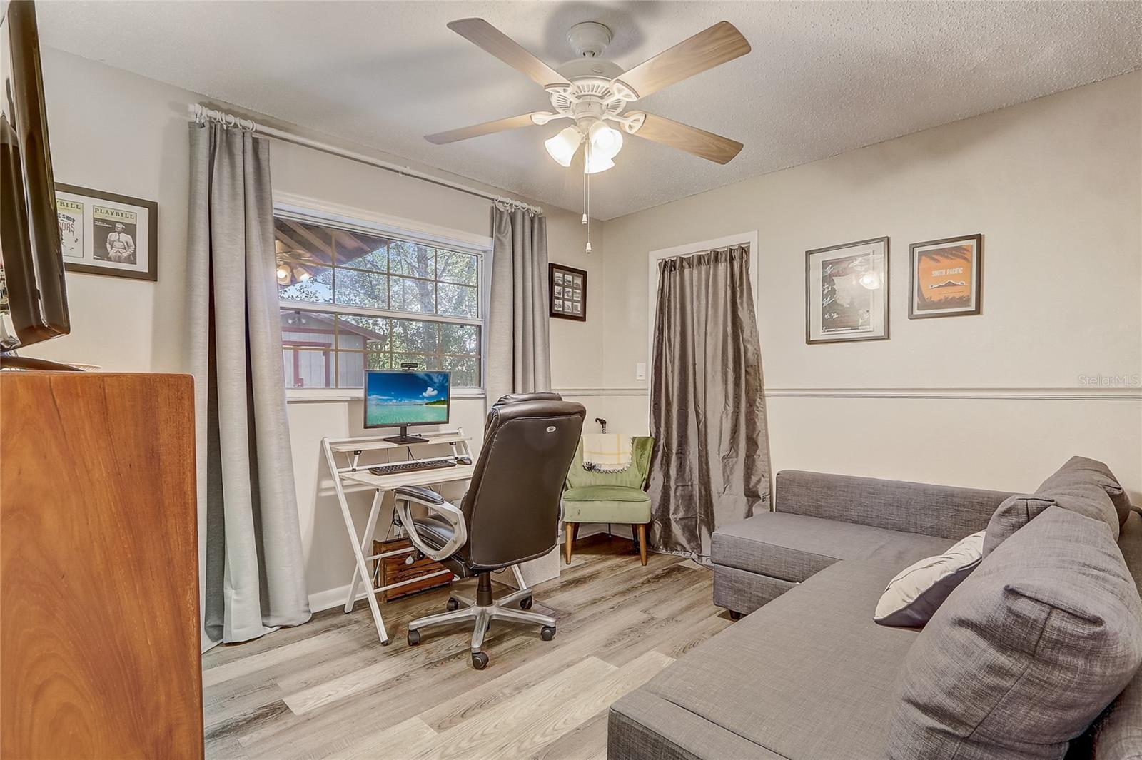 Image 15 of 25 For 3083 Crane Strand Drive