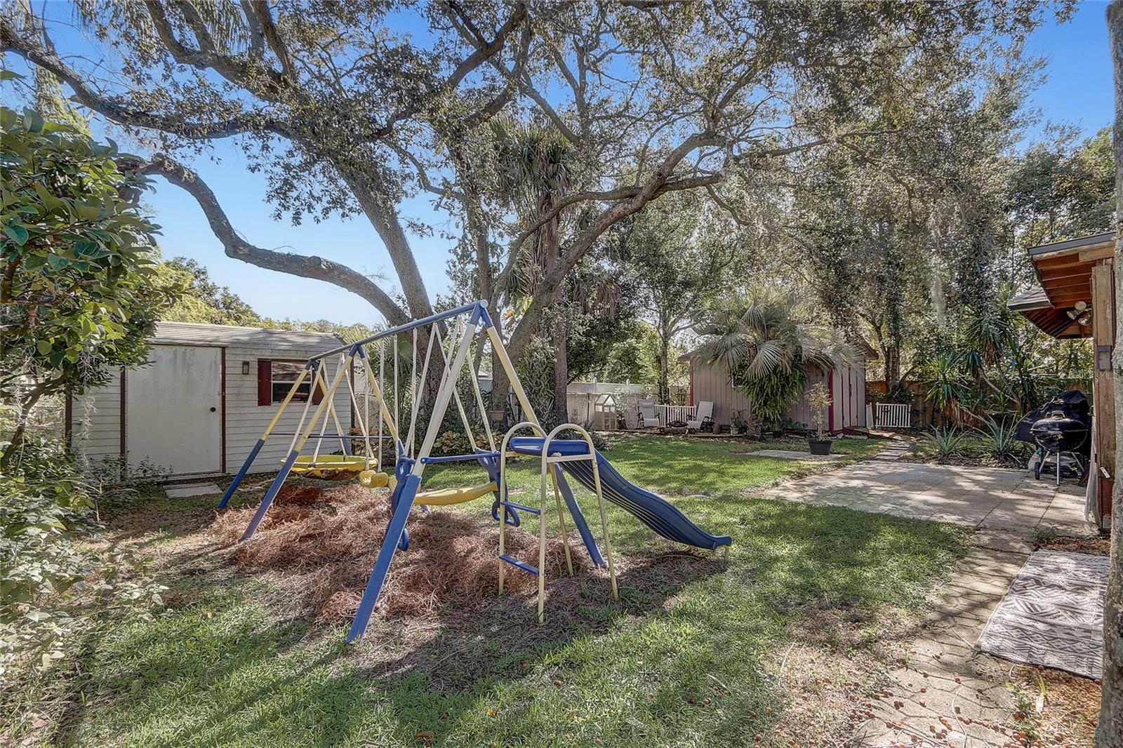 Image 21 of 25 For 3083 Crane Strand Drive