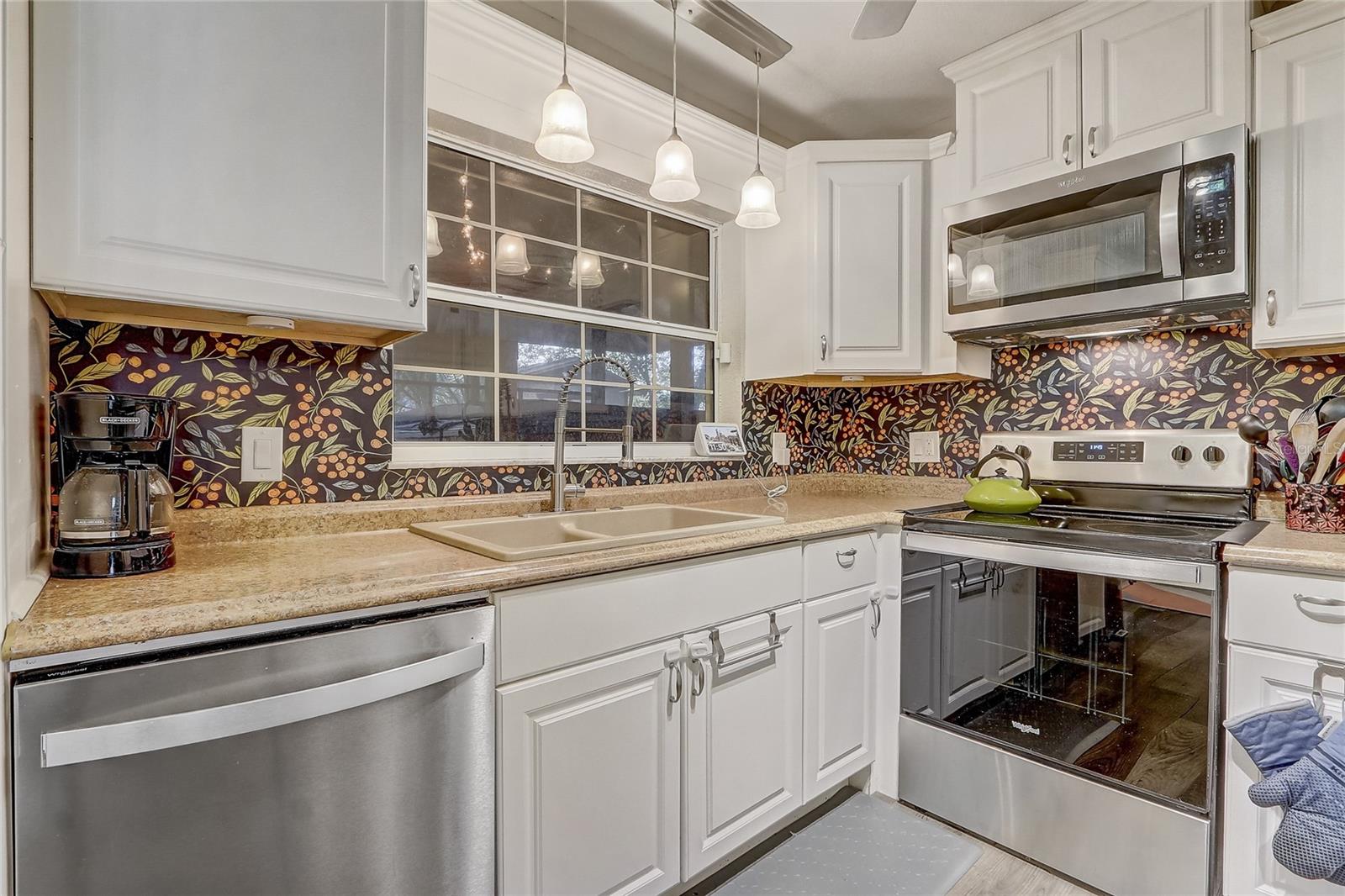 Image 8 of 25 For 3083 Crane Strand Drive