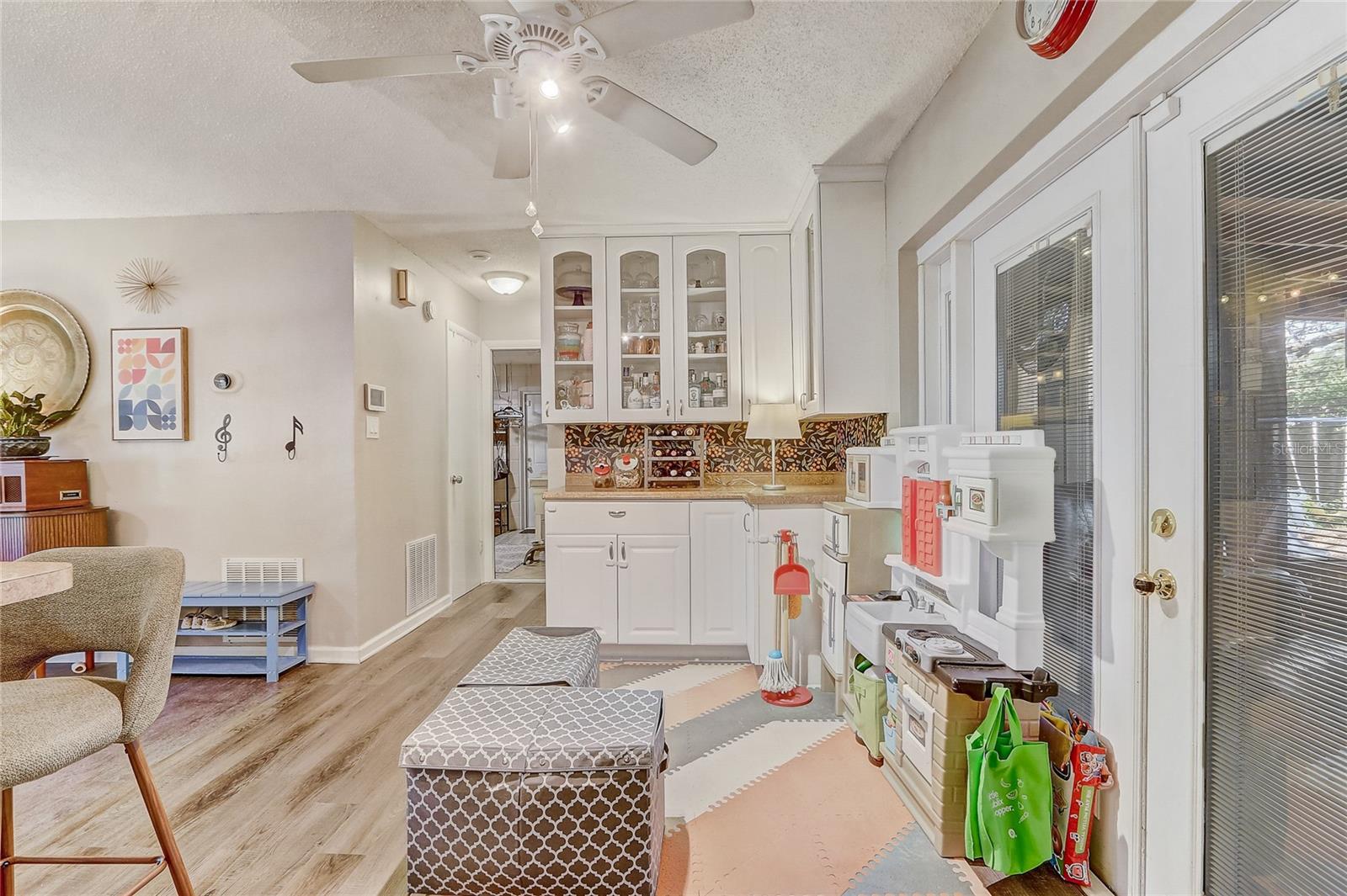 Image 9 of 25 For 3083 Crane Strand Drive