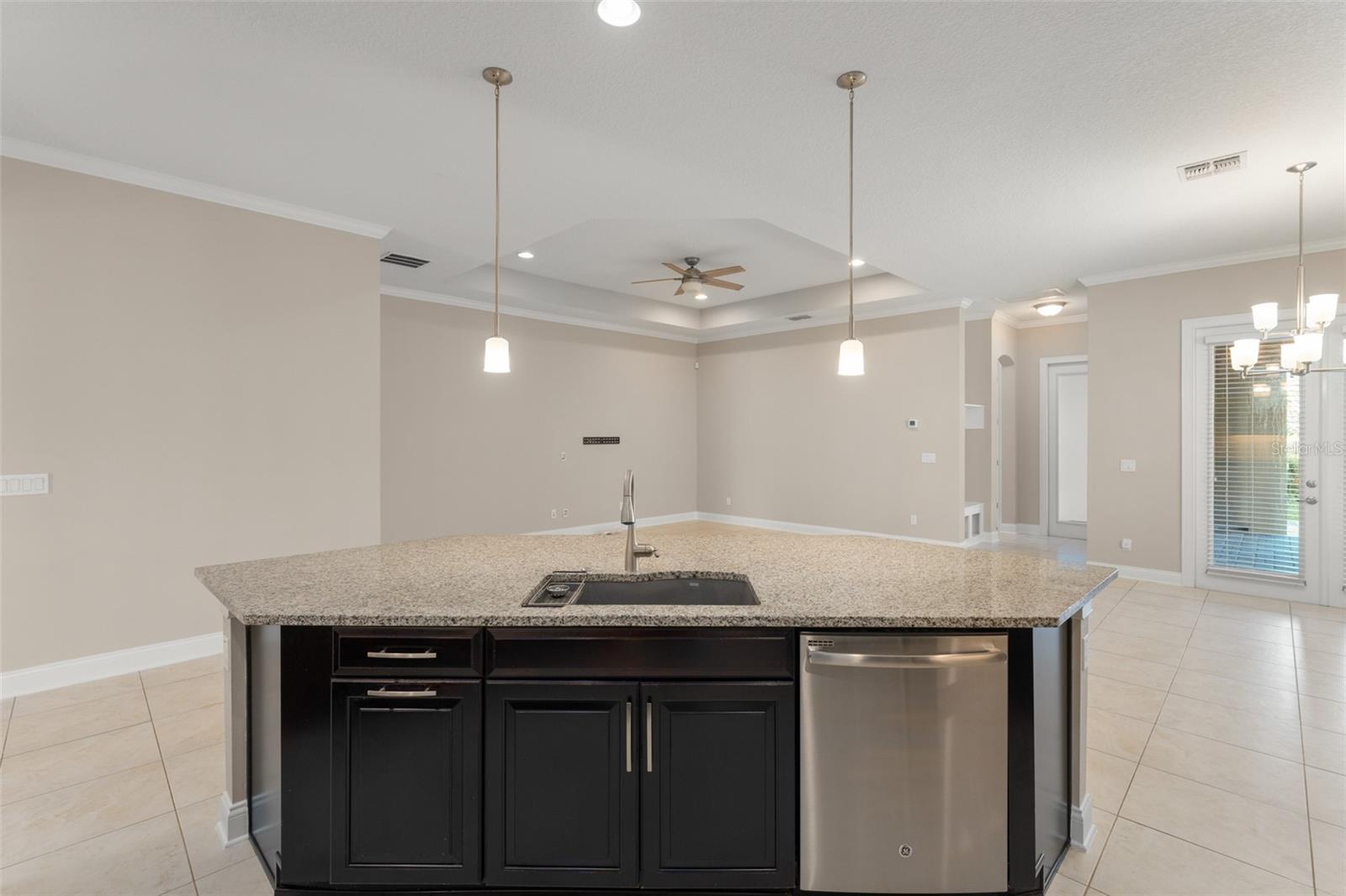 Image 17 of 86 For 13833 Behring Avenue