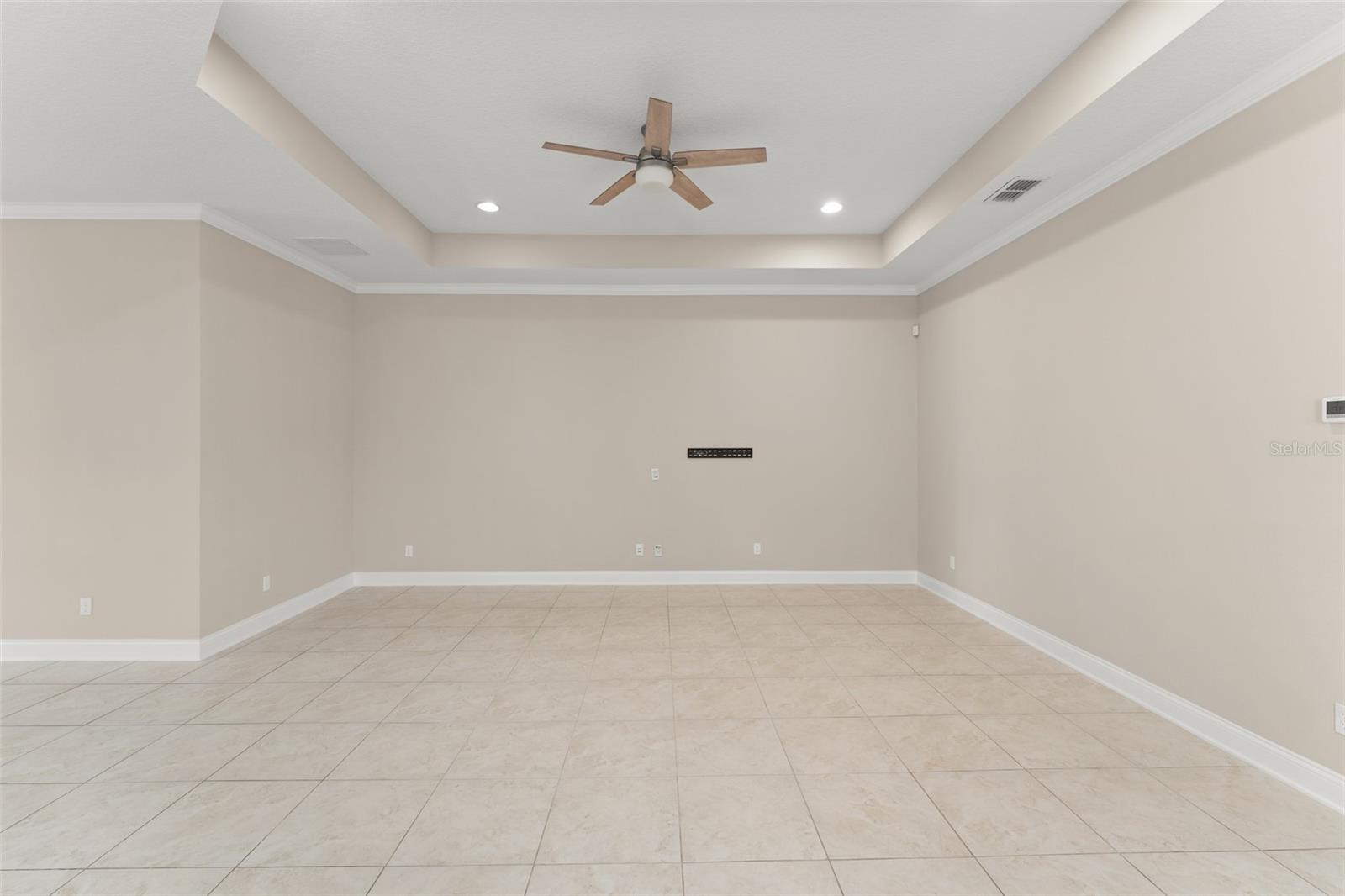 Image 20 of 86 For 13833 Behring Avenue