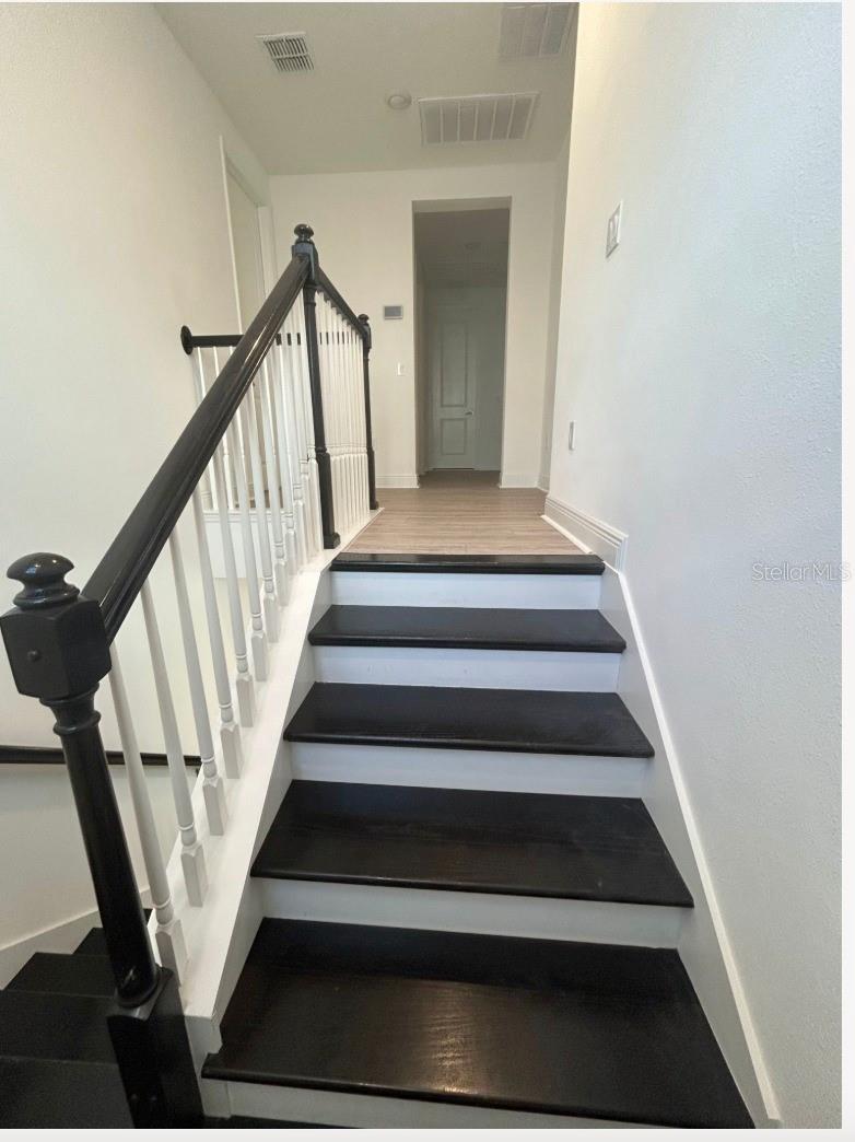 Image 14 of 40 For 9918 Summerlake Groves Street