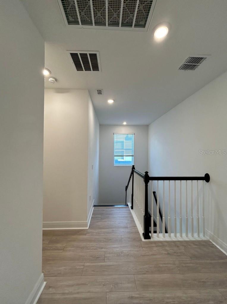 Image 15 of 40 For 9918 Summerlake Groves Street