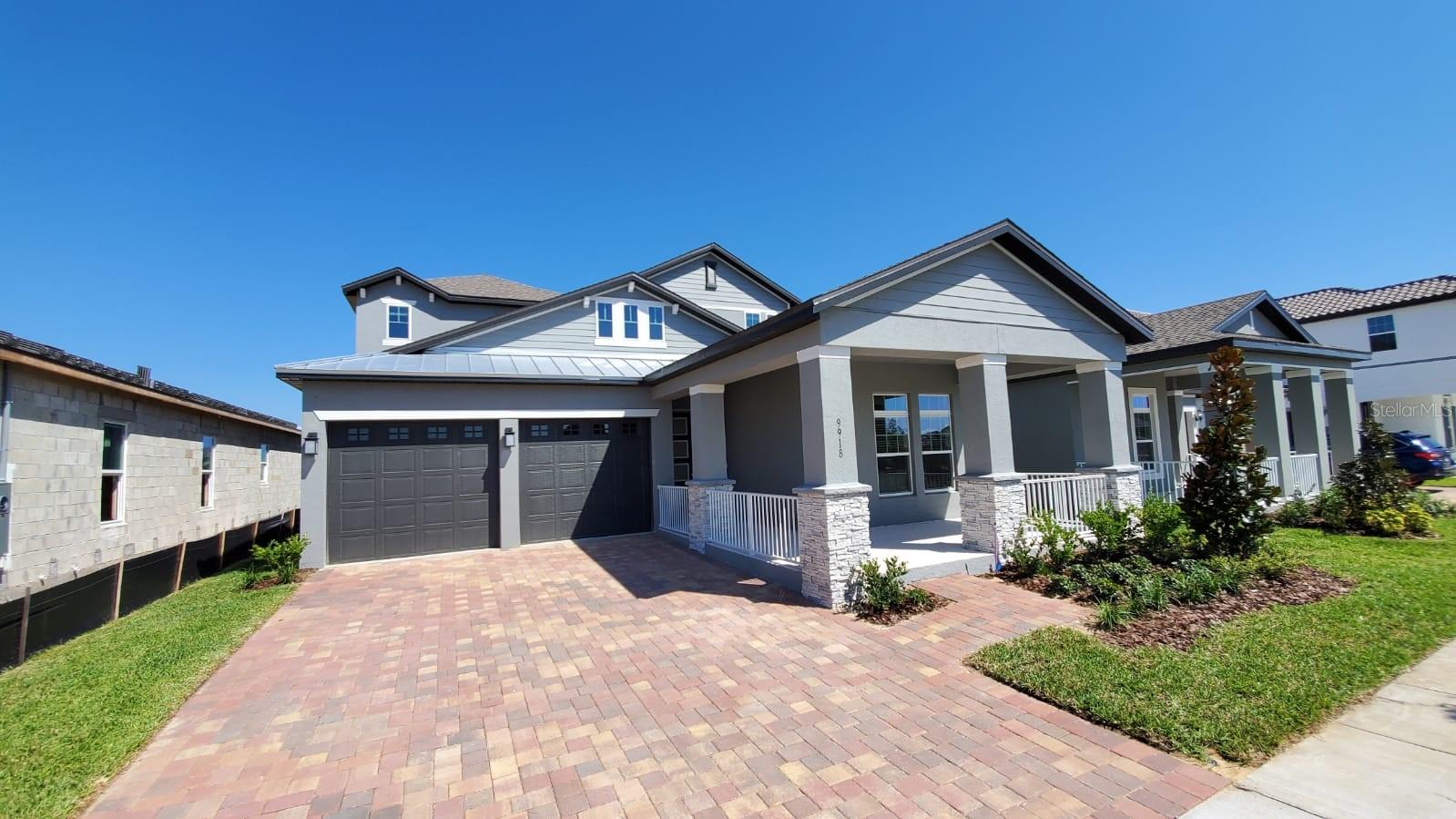 Image 2 of 40 For 9918 Summerlake Groves Street