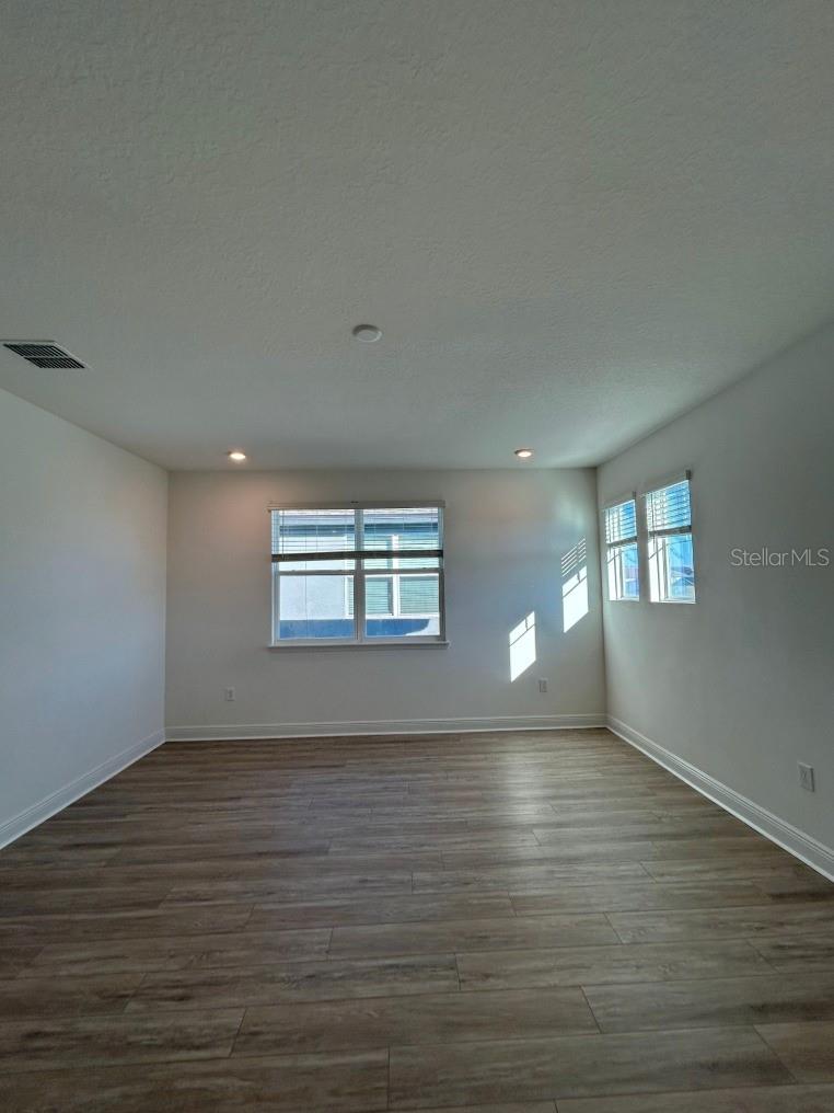 Image 22 of 40 For 9918 Summerlake Groves Street