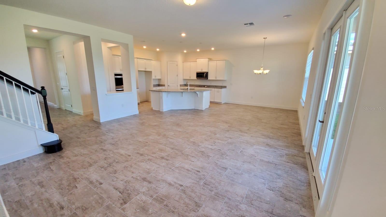 Image 35 of 40 For 9918 Summerlake Groves Street