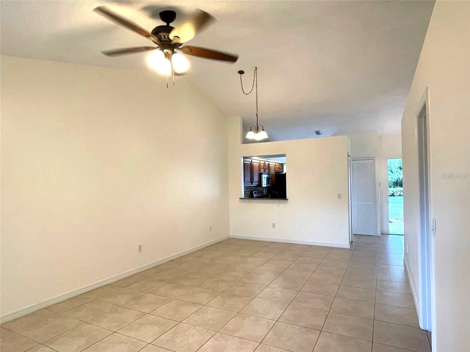 Image 9 of 14 For 1219 Lucaya Circle