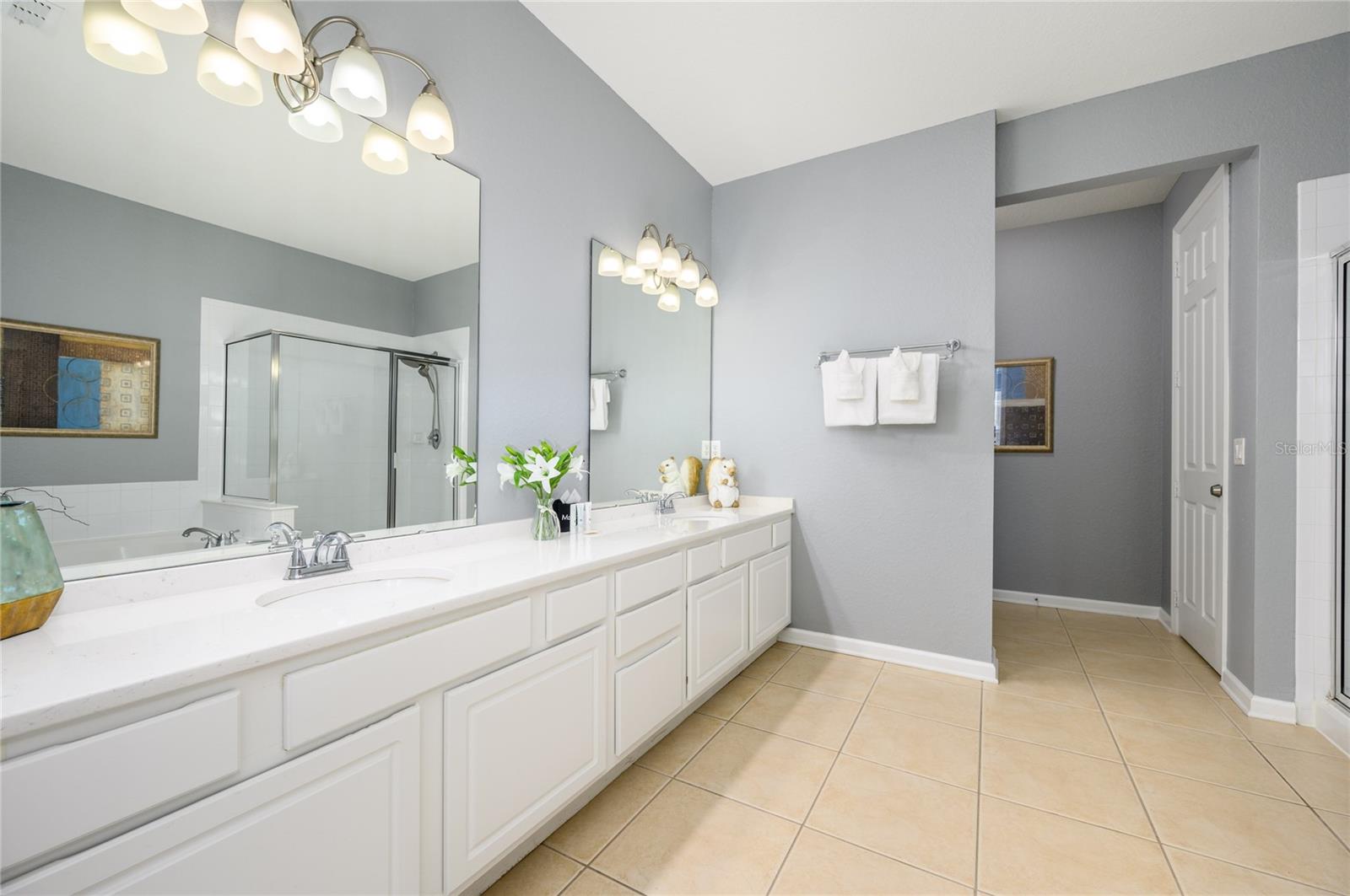 Image 22 of 53 For 5012 Shoreway Loop 20507