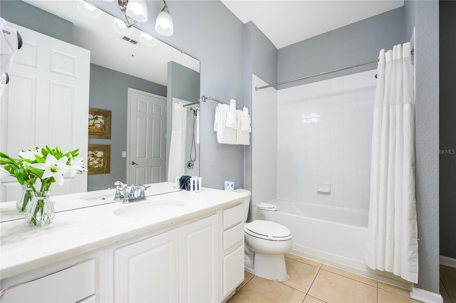 Image 28 of 53 For 5012 Shoreway Loop 20507