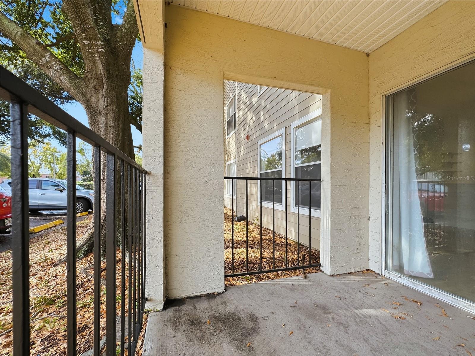 Image 19 of 22 For 4744 Walden Circle 17