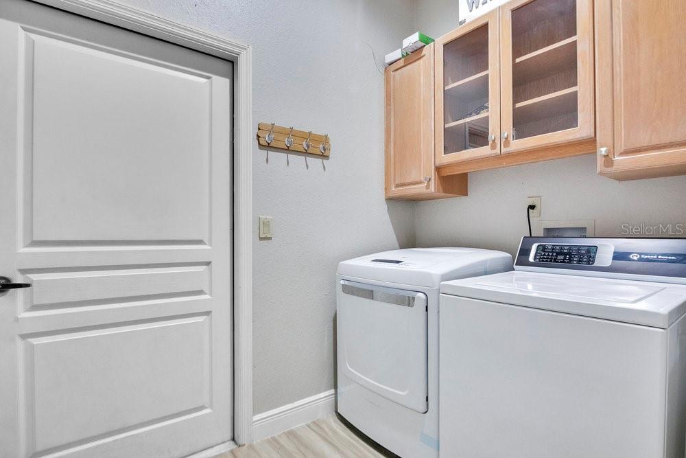 Image 22 of 36 For 16545 Majestic Court