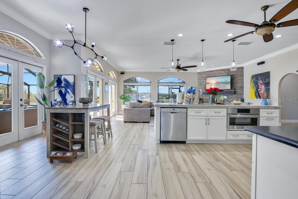 Image 3 of 36 For 16545 Majestic Court