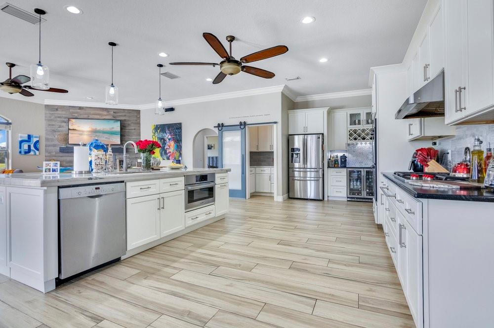 Image 6 of 36 For 16545 Majestic Court