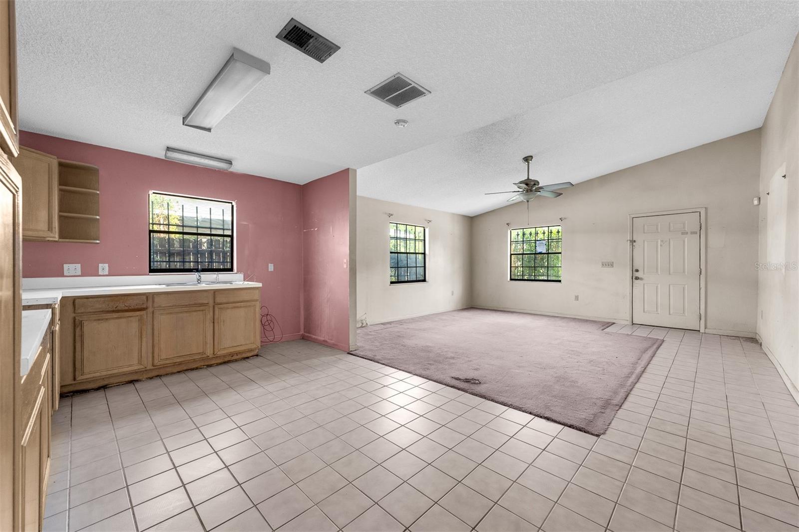 Image 8 of 22 For 716 Grove Avenue