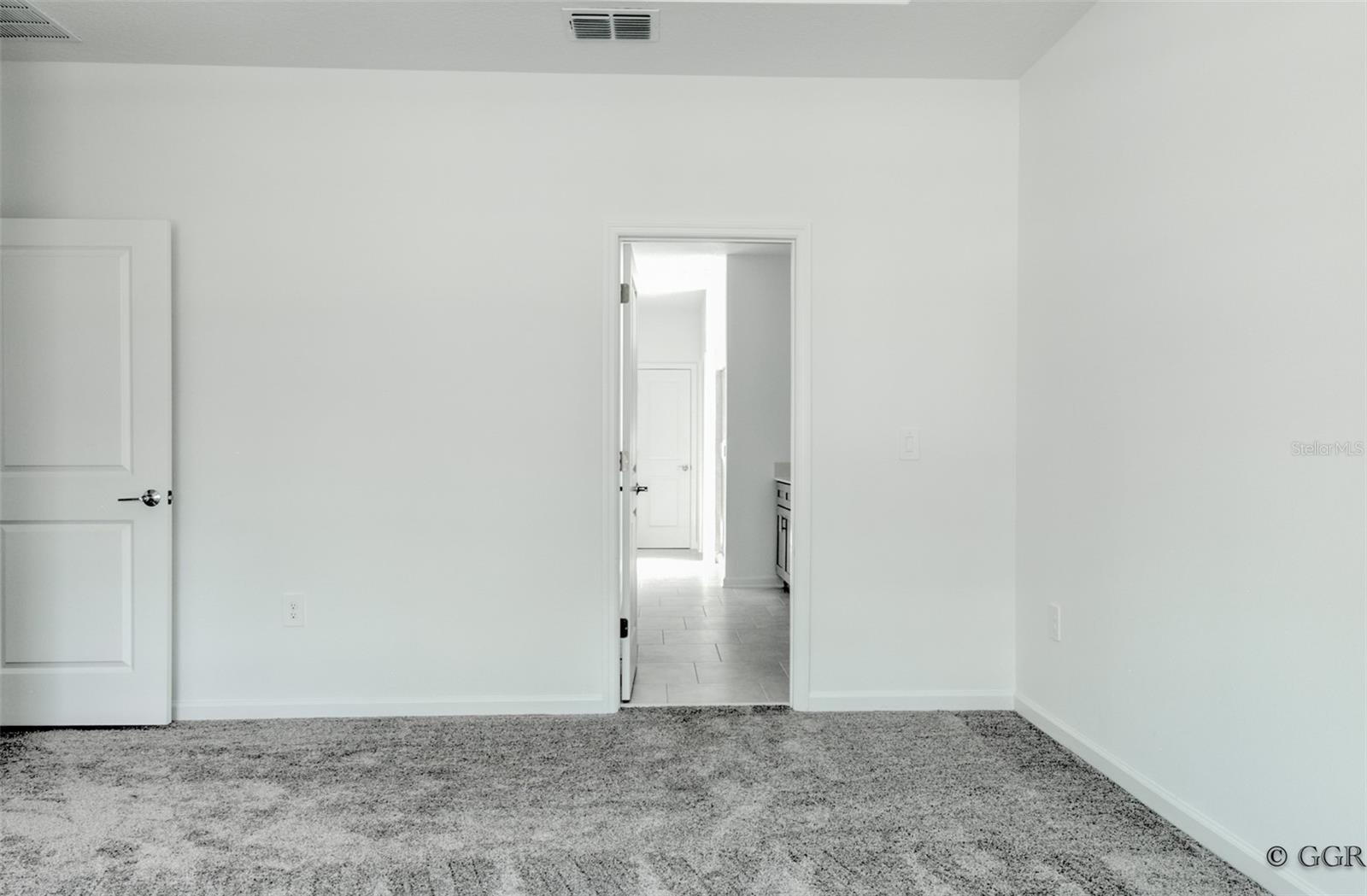 Image 24 of 41 For 3193 Country Side Drive