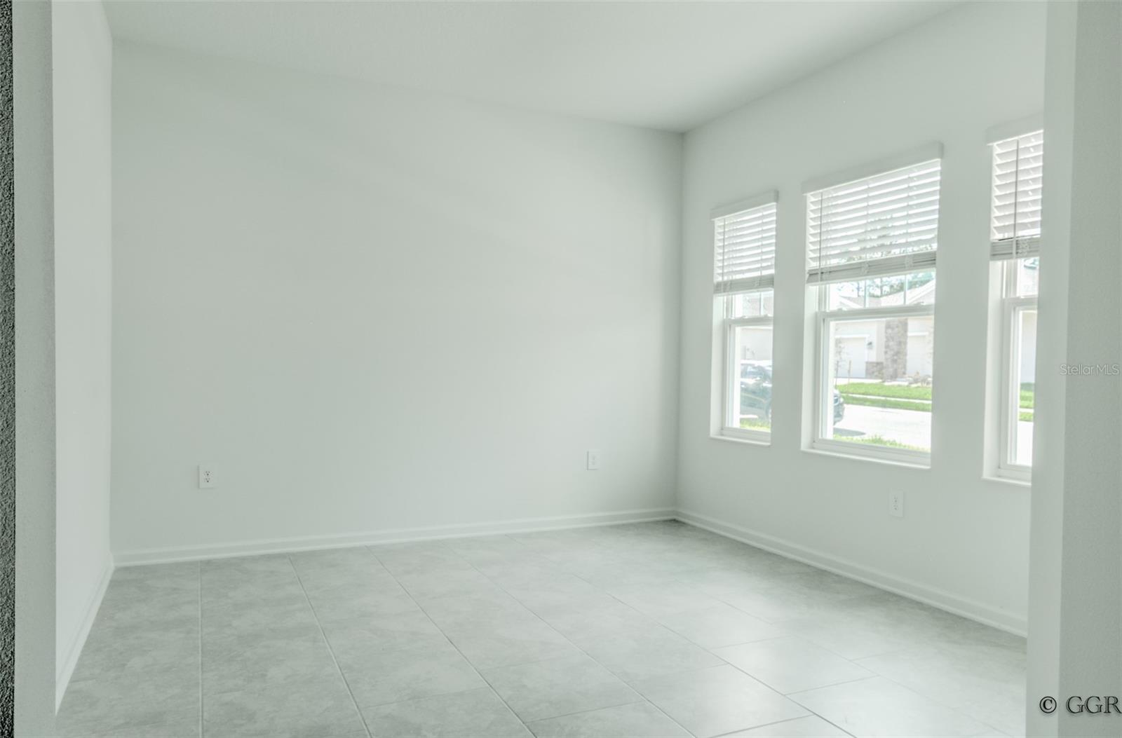 Image 6 of 41 For 3193 Country Side Drive