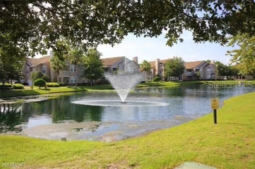 Image 16 of 25 For 18108 Villa Creek Drive