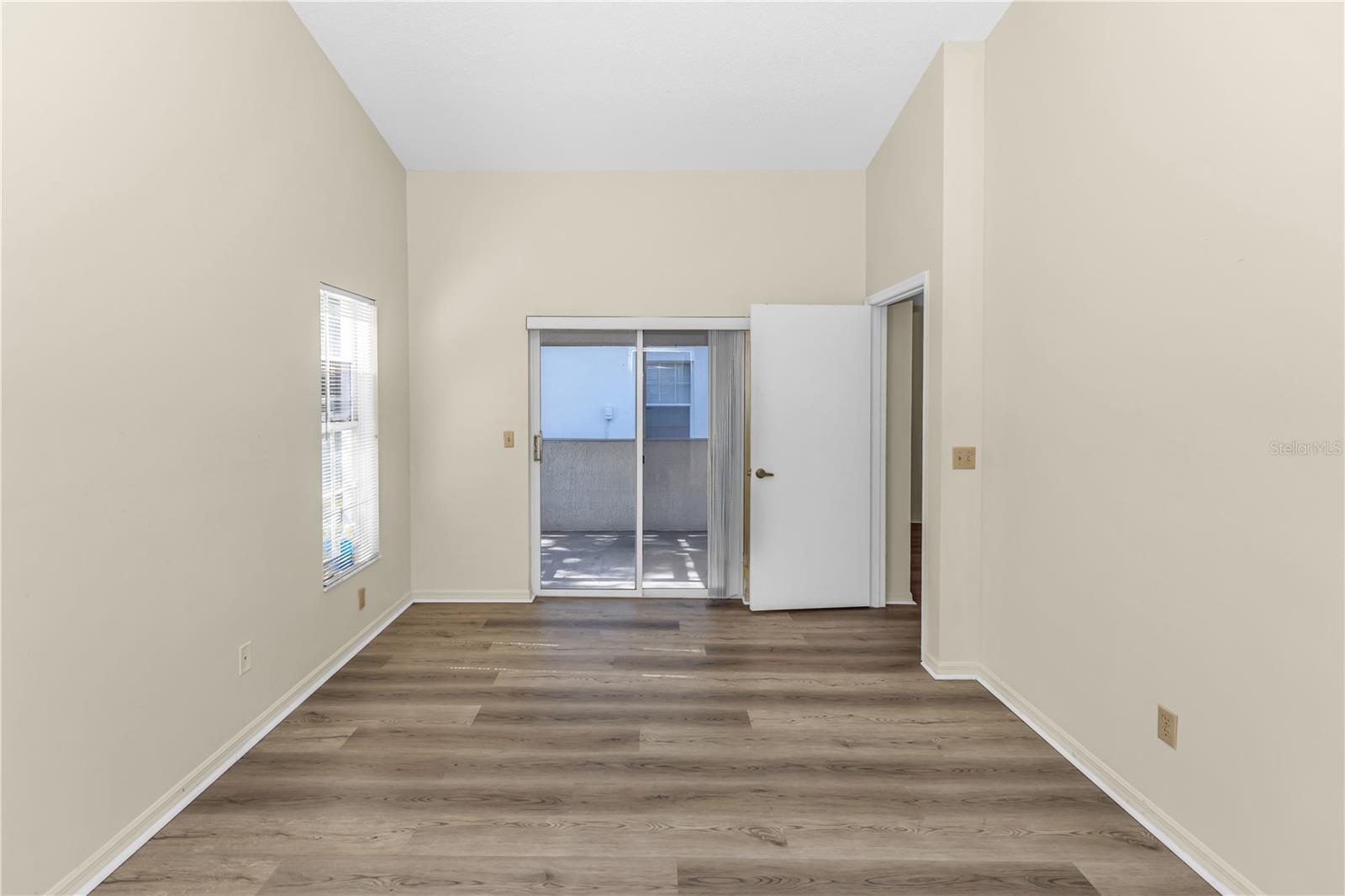 Image 12 of 26 For 5910 Petunia Lane