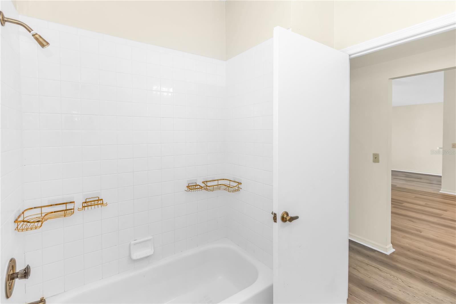 Image 22 of 26 For 5910 Petunia Lane