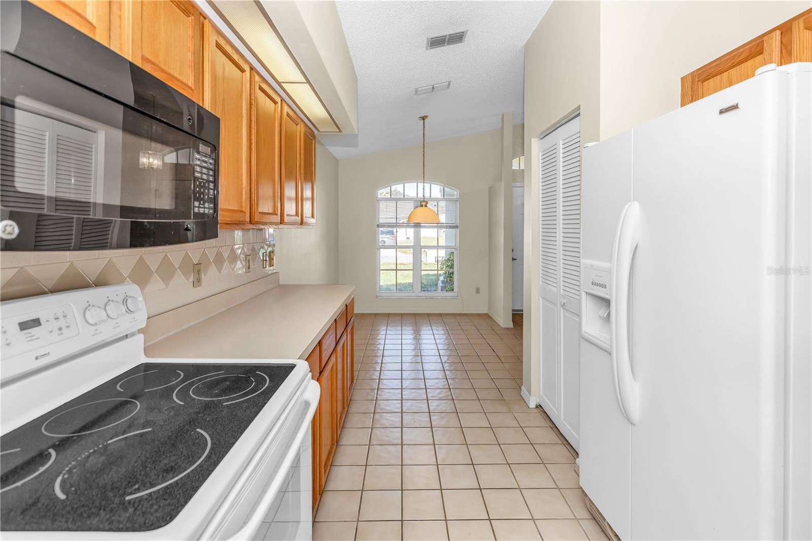 Image 7 of 26 For 5910 Petunia Lane