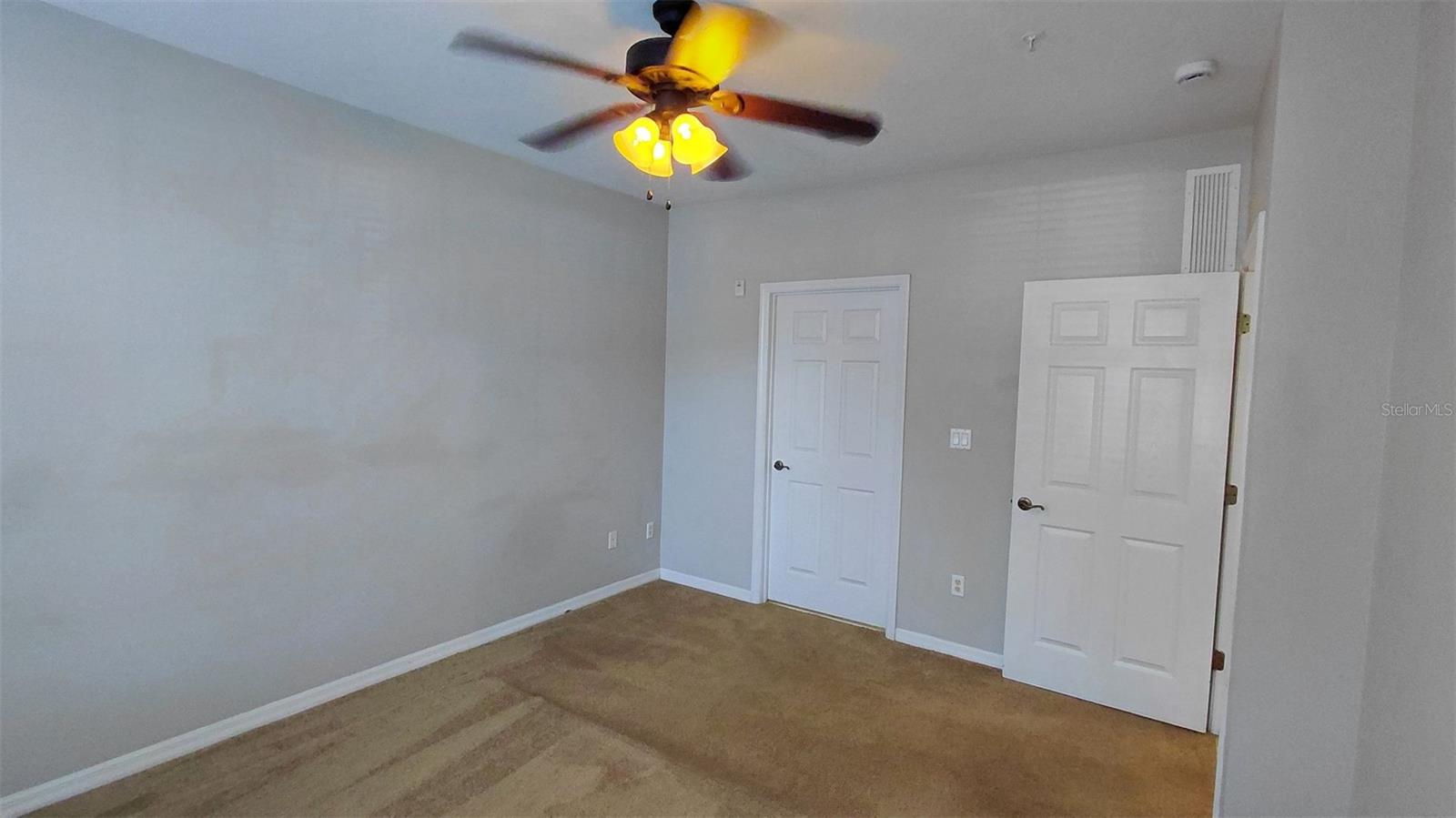 Image 20 of 38 For 11564 Mizzon Drive 104