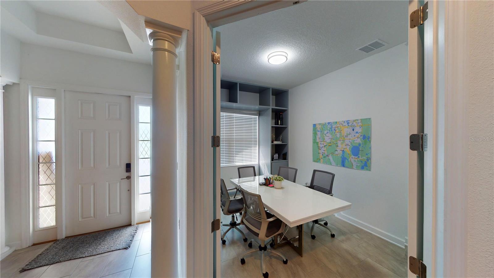 Image 11 of 21 For 8851 Fallen Oak Drive