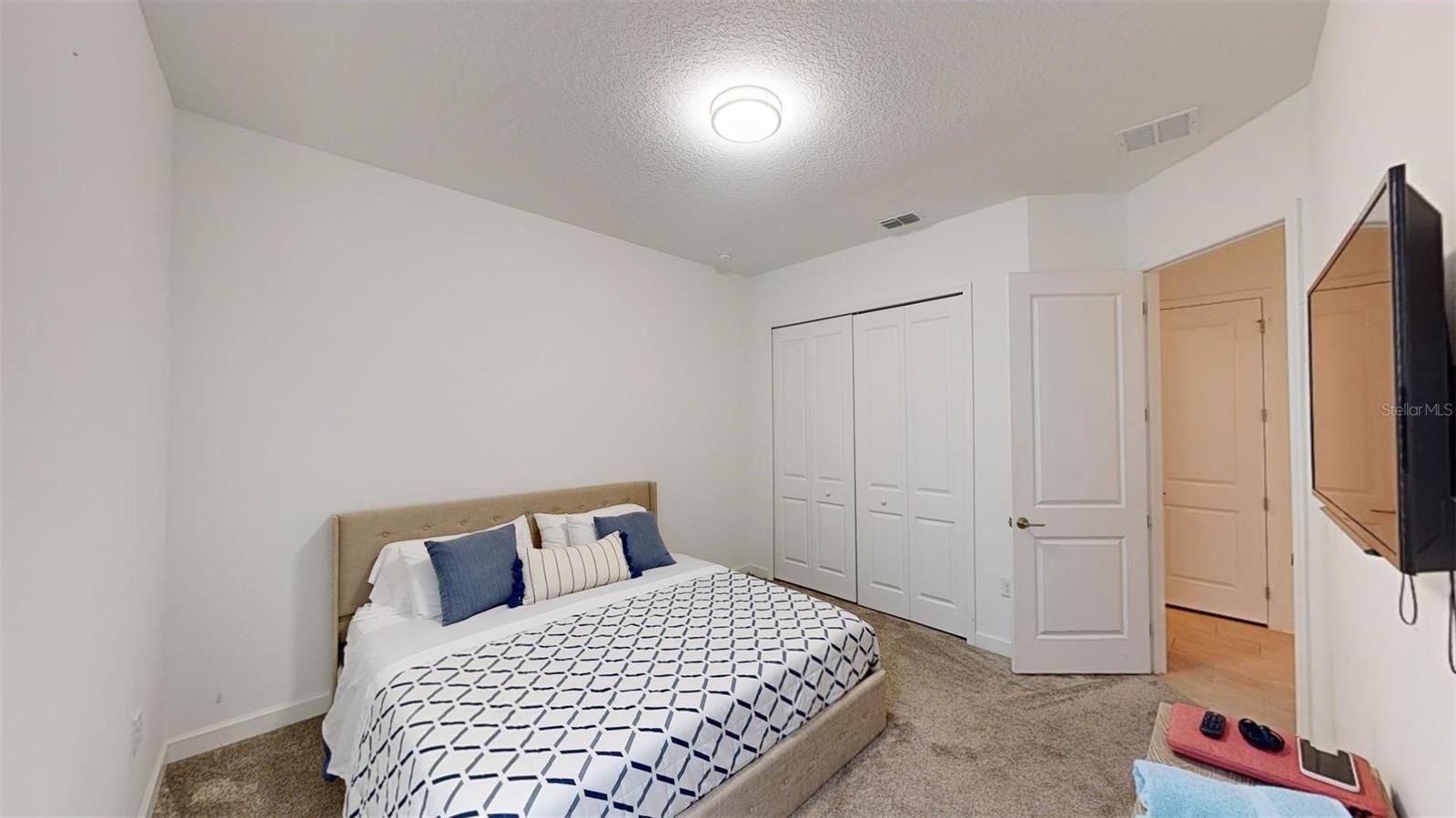 Image 20 of 21 For 8851 Fallen Oak Drive