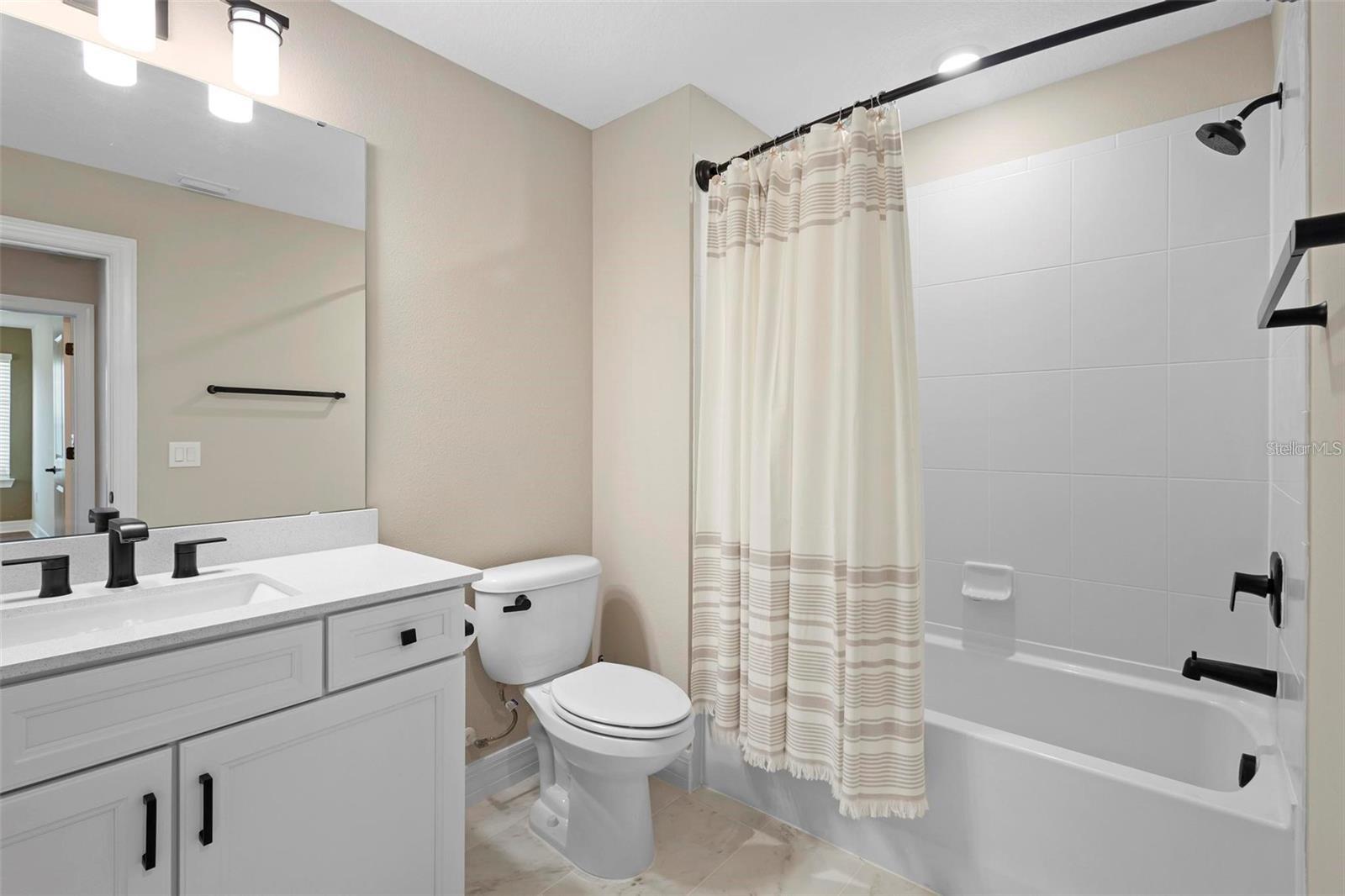 Image 8 of 8 For 10215 Park Estates Avenue