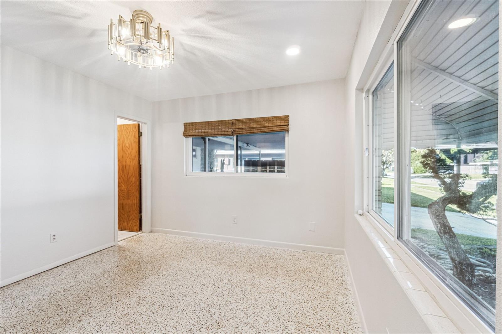 Image 22 of 49 For 4308 Brandeis Avenue