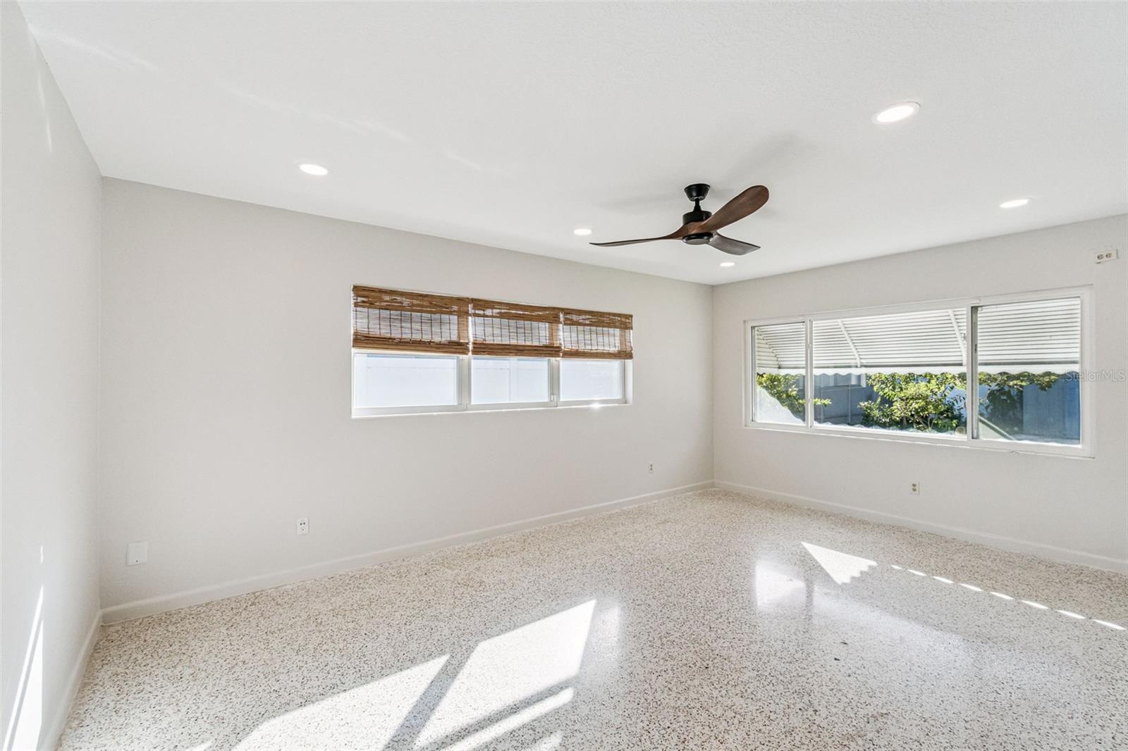 Image 25 of 49 For 4308 Brandeis Avenue