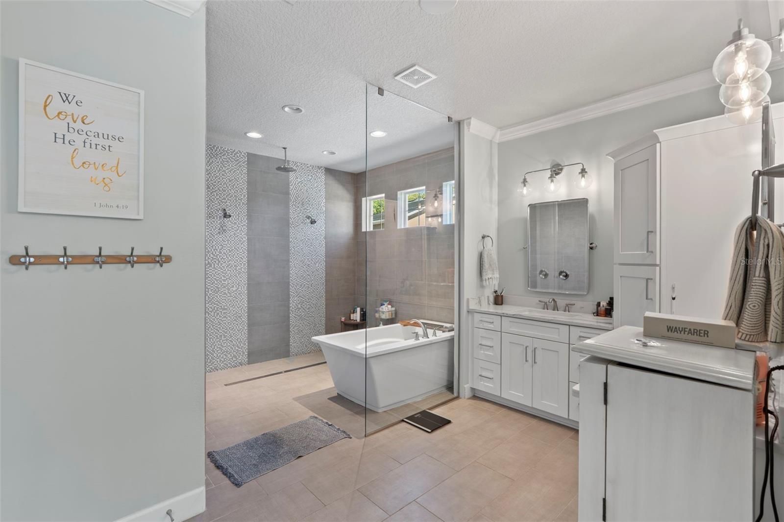 Image 23 of 64 For 131 Calm Water Cove