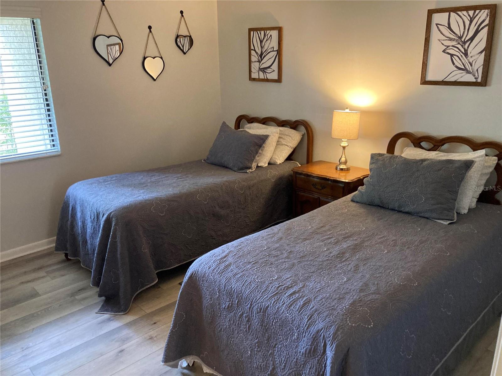 Image 11 of 15 For 646 Midway Drive A