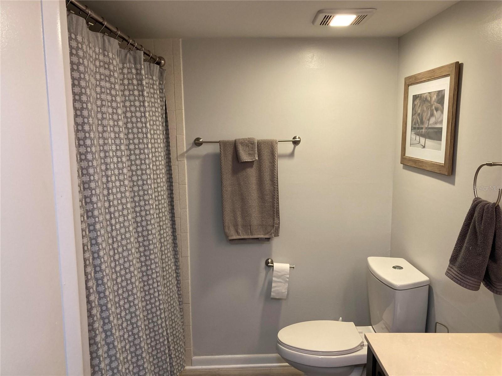 Image 14 of 15 For 646 Midway Drive A