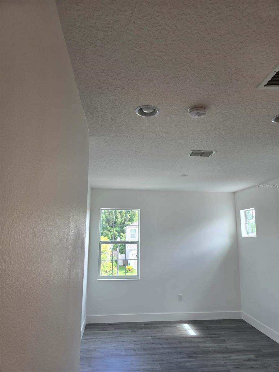 Image 10 of 14 For 3172 Montserrat Place