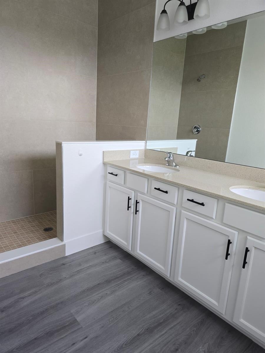 Image 7 of 14 For 3172 Montserrat Place