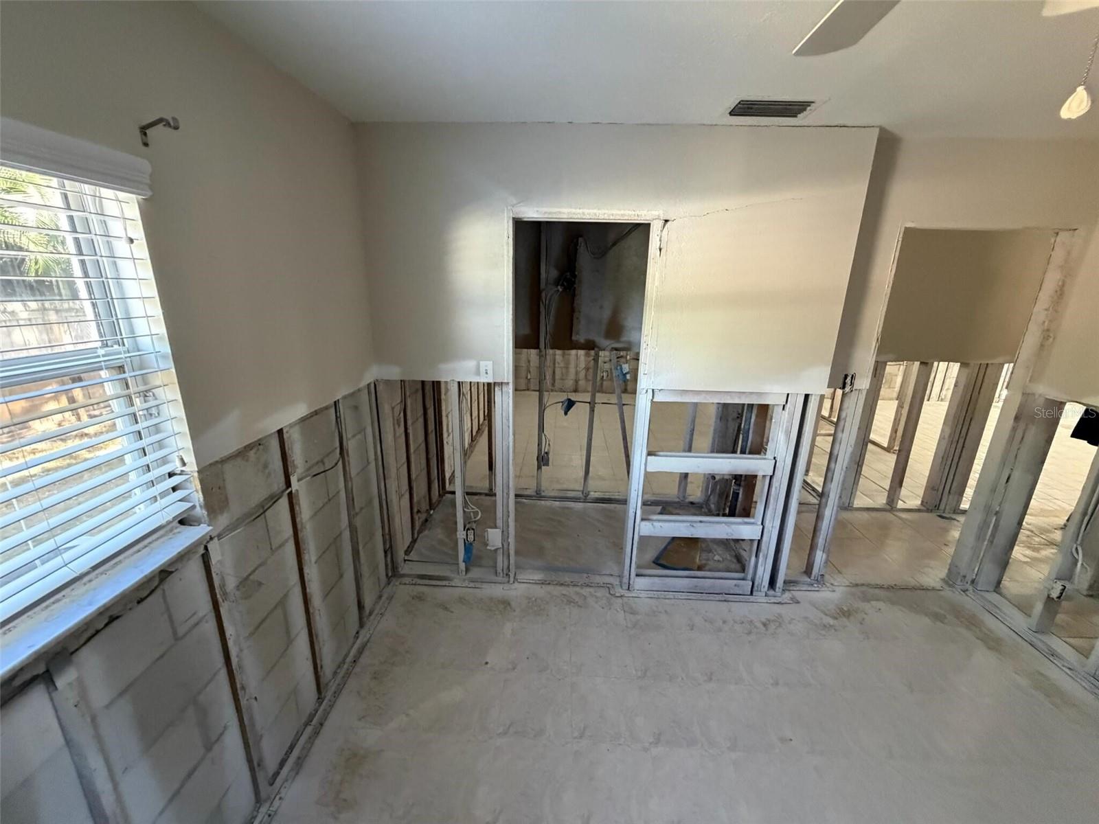 Image 16 of 17 For 1775 New Hampshire Avenue Ne