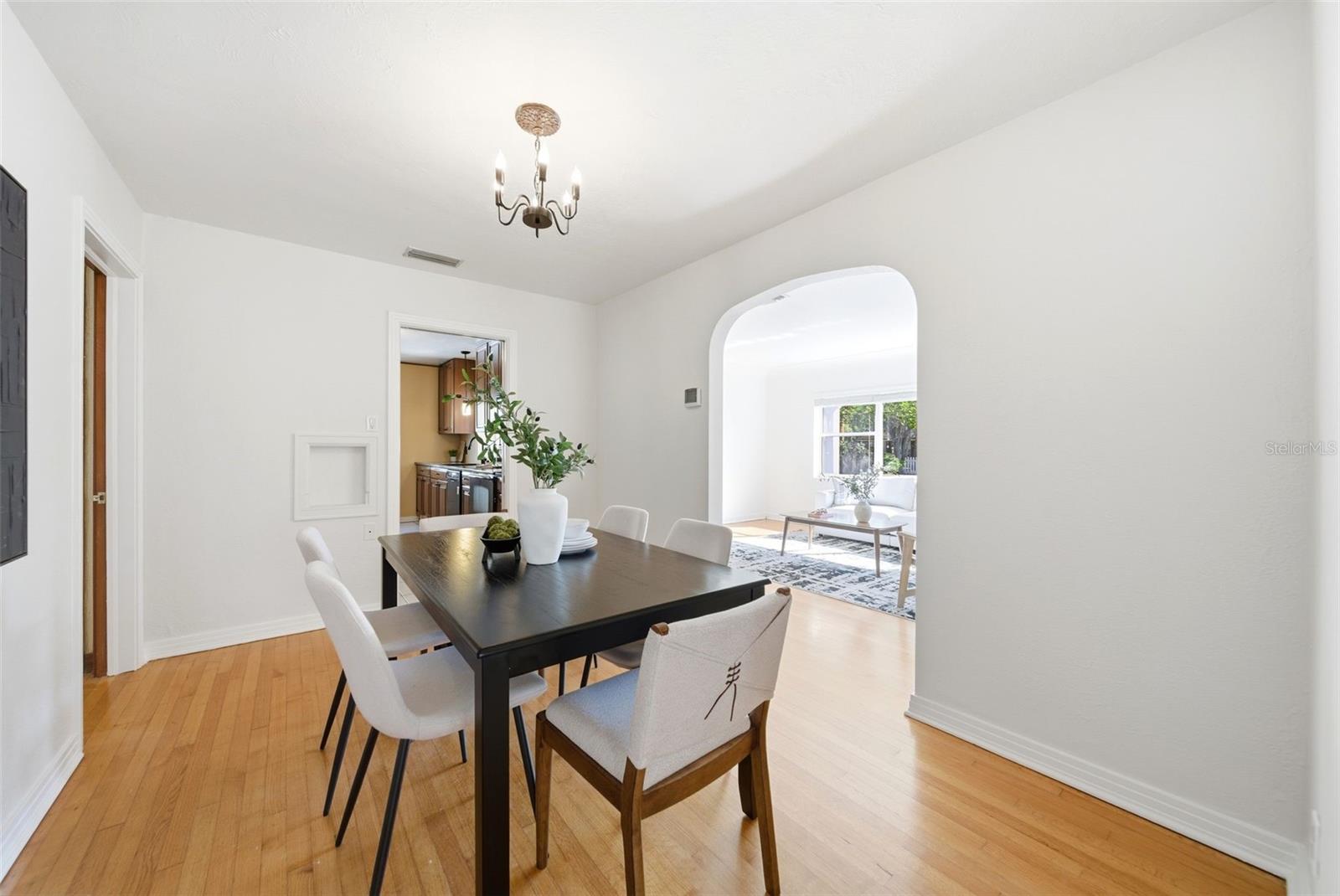 Image 12 of 30 For 1715 Canton Street