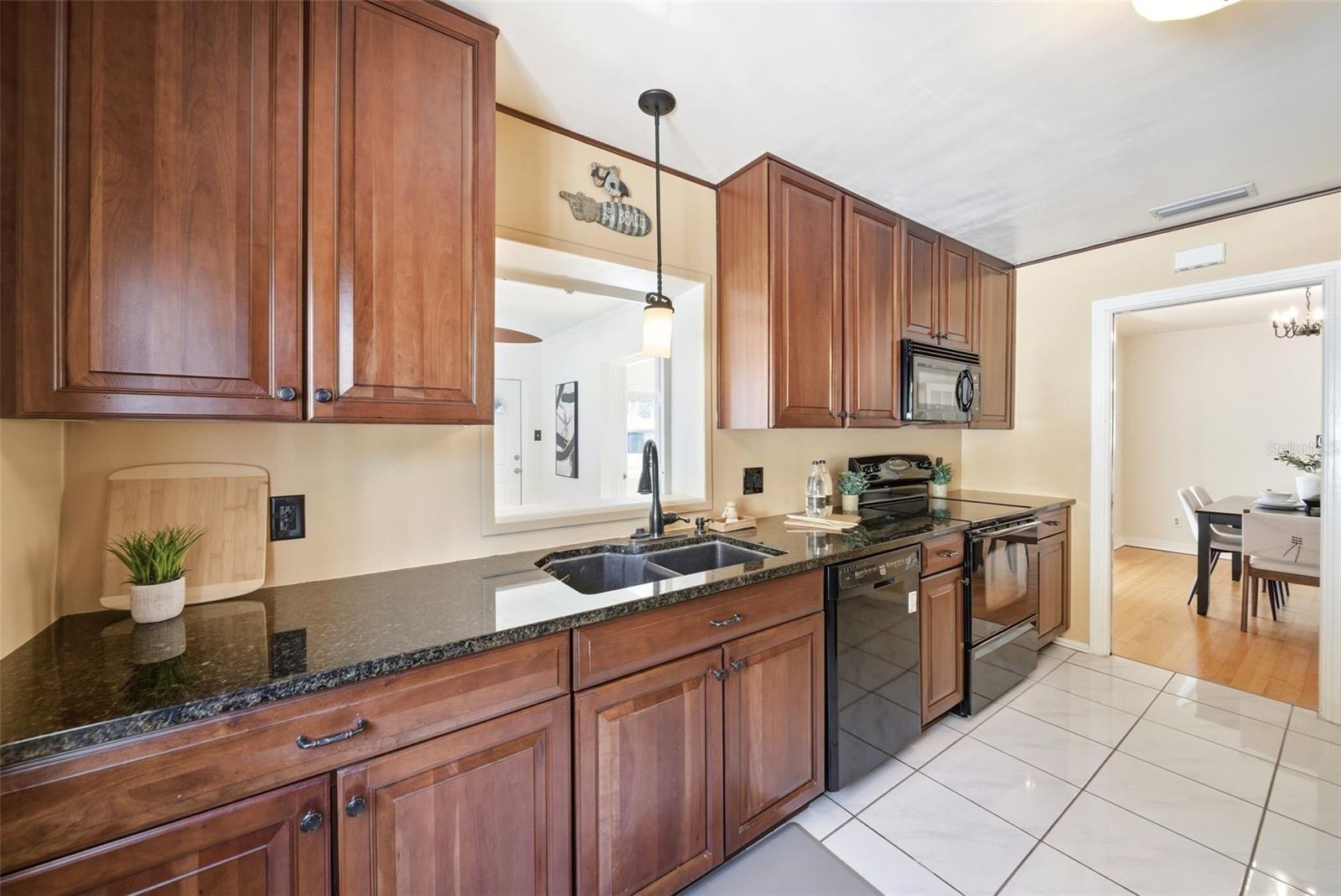 Image 14 of 30 For 1715 Canton Street